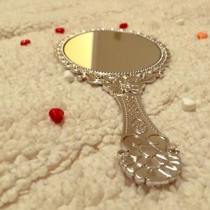 Adorable Hand Mirror ❣️